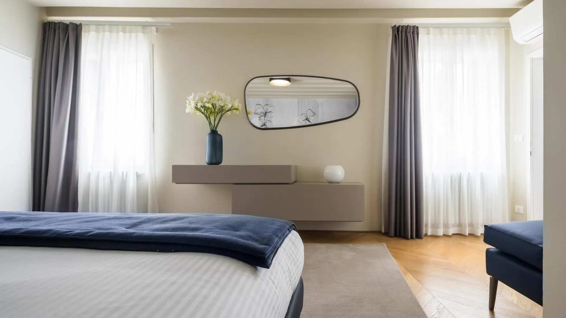 San Giovanni E Paolo Canal View Apartment R&R Venice