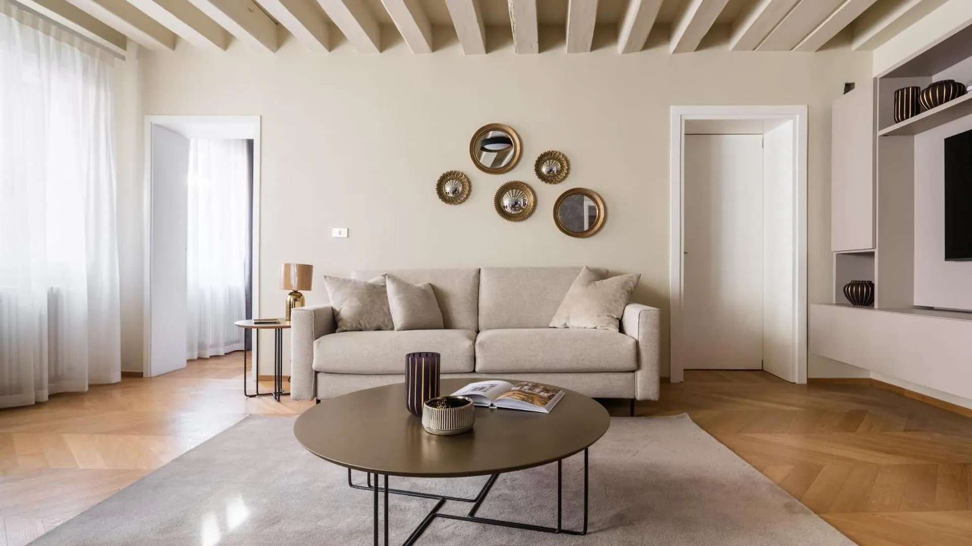 San Giovanni E Paolo Canal View Apartment R&R Venice